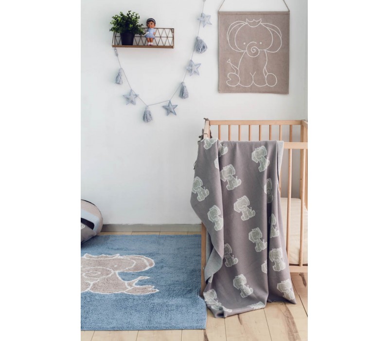 Knitted Blanket Elephant